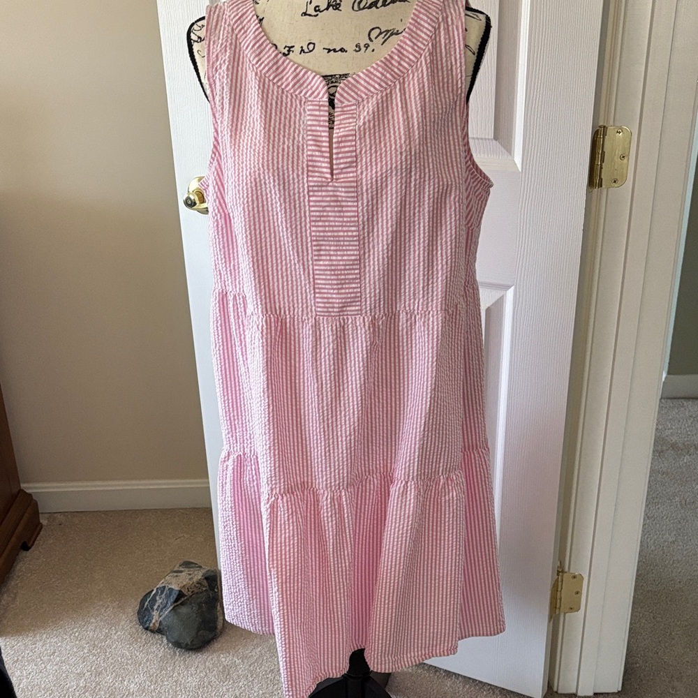 Talbots Pink Seersucker Sleeveless Tiered Shift Dress